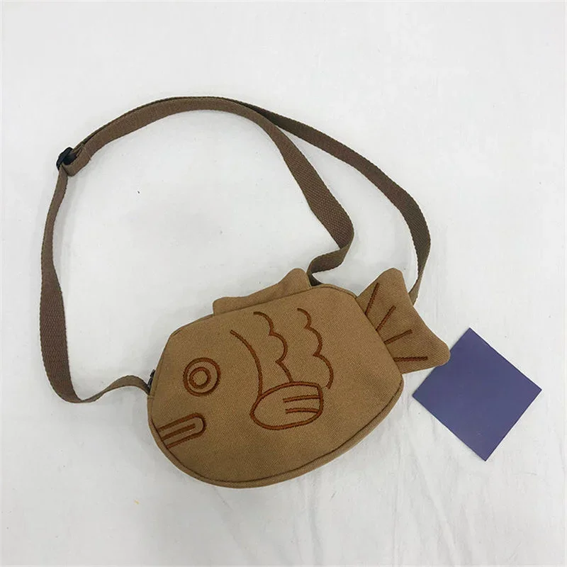 Cartoon Cute Fish płócienne torby na ramię modny haft kobiet torba dziecięca torba kurierska kobieca torebka na monety dziecięca torba Crossbody