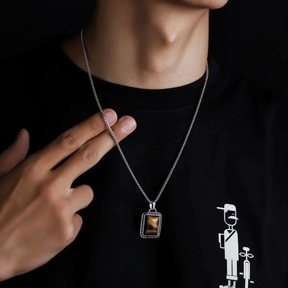 Hip-Hop-Herren-Halskette mit quadratischem braunem Edelsteinanhänger, Vintage-Schmuck aus Edelstahl, modische Damen-Halskette, Accessoires – Detail 3