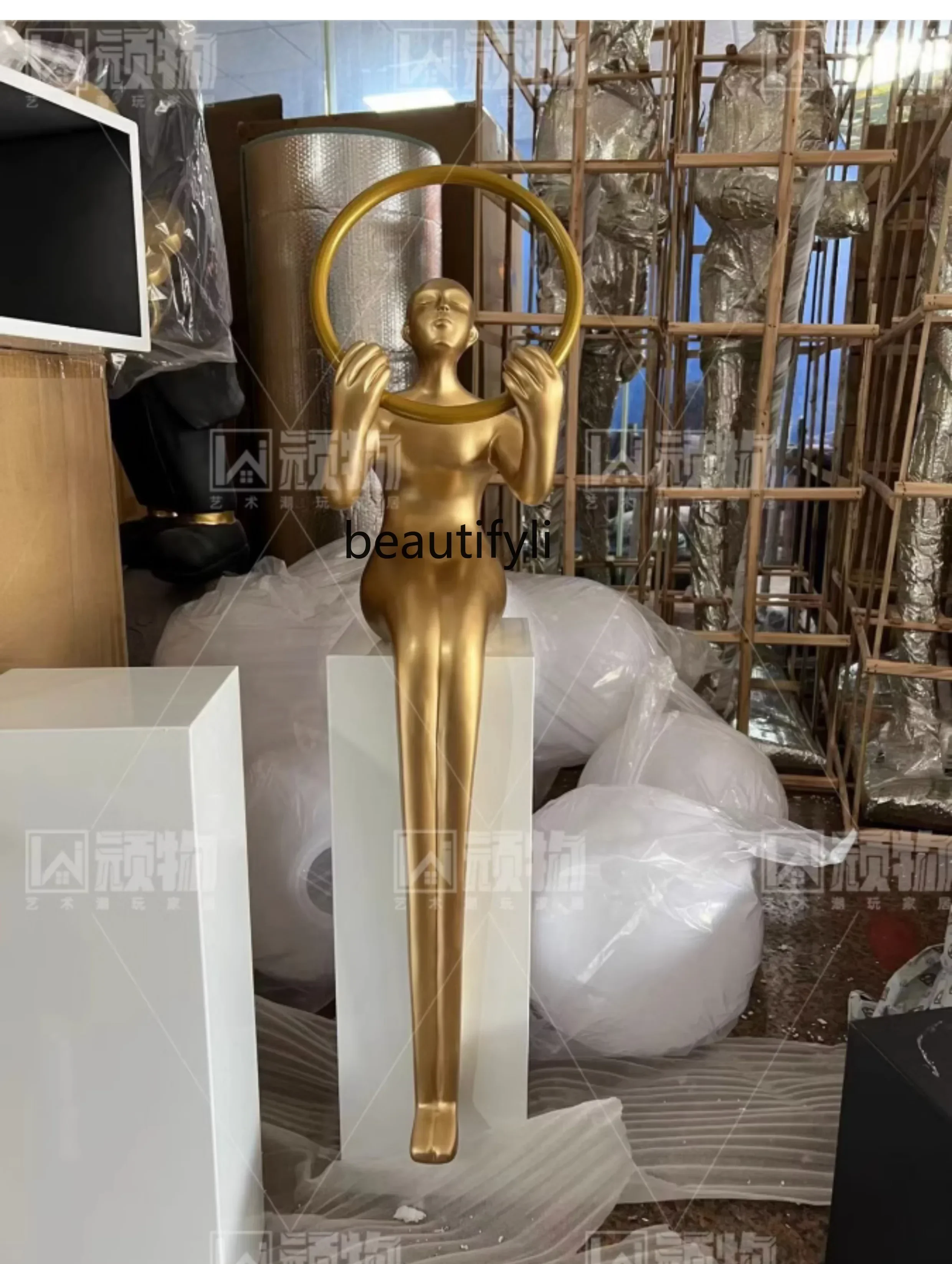 A139 Creative Human-Shaped Art Sculpture Home Beauty Shop Club Large Figure Decoration Living Room Hallway Decoration