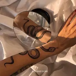 Adesivi per tatuaggi temporanei con vino scuro serpente nero da donna per uomo decalcomanie per la vita del corpo impermeabili serpente animale Cool tatuaggi finti