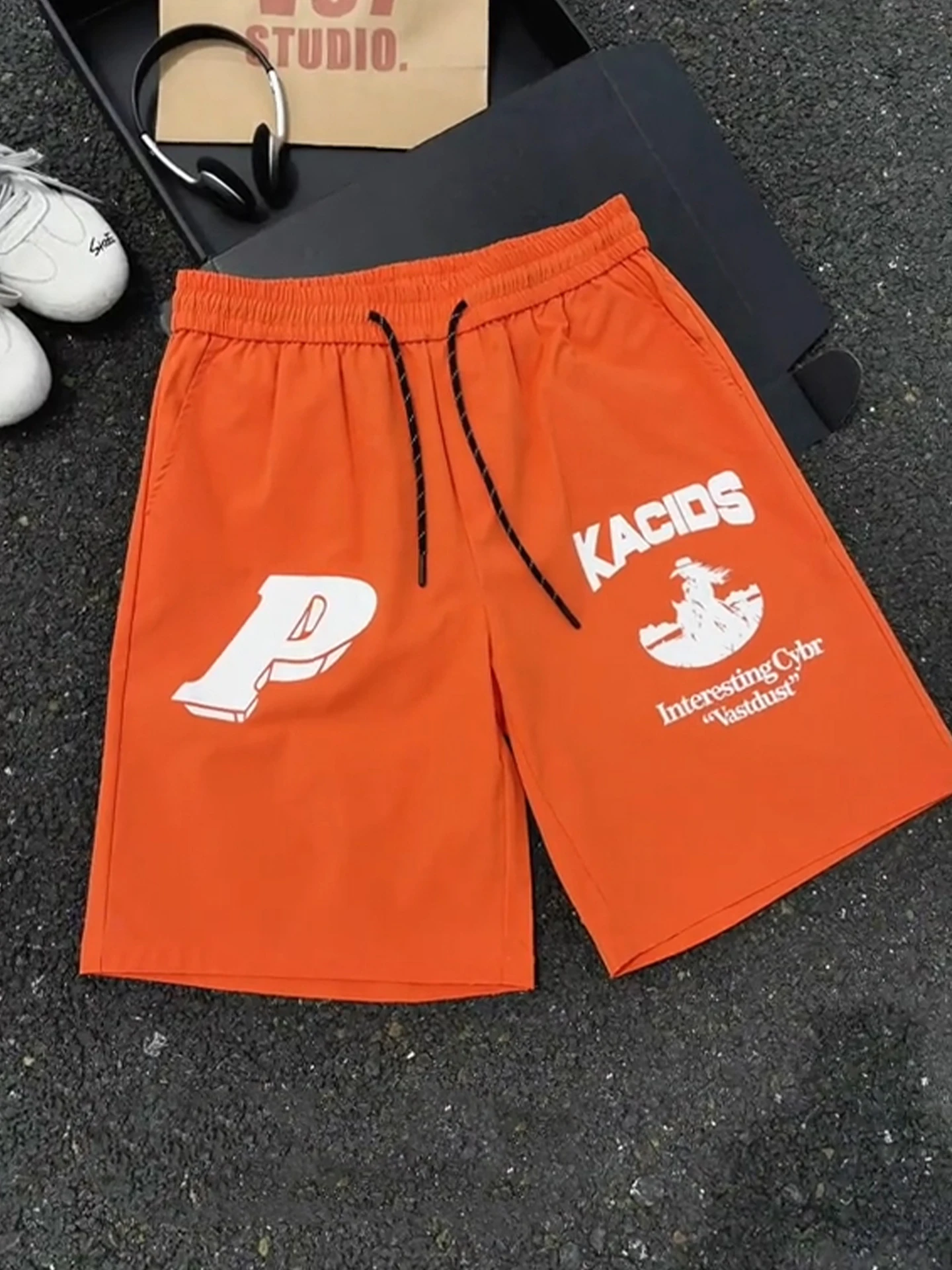 

Quick Dry Men's Shorts Summer American Letter Print Five-Quarter Beachwear Casual Loose Fit Elastic Waist Polyester Fiber