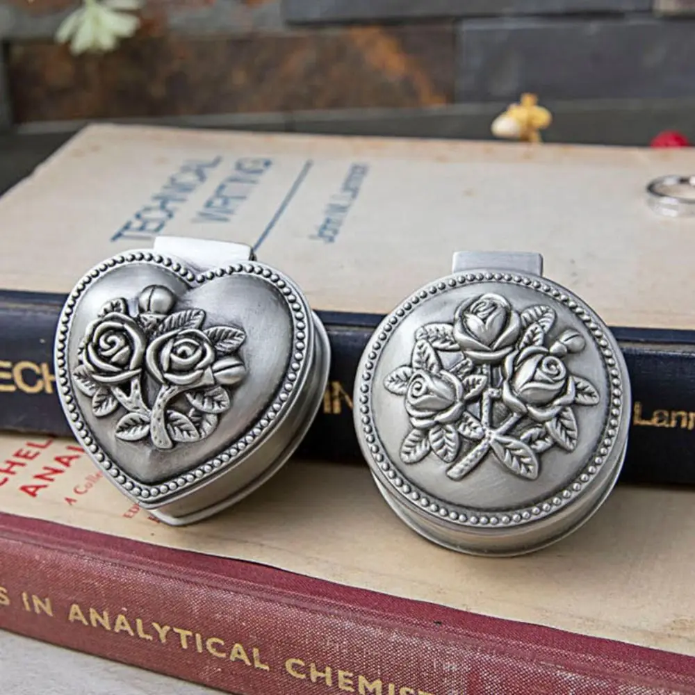 

Vintage Flower Metal Jewelry Box Dustproof Heart Shaped Ring Bracelet Organizer Retro Home Decor Ring Trinket Storage
