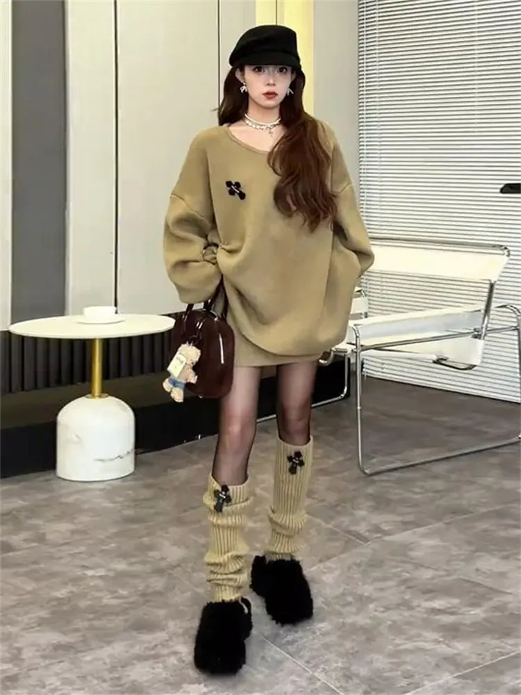 

Unique Knitted Loose Women's Set ort Sve round Ne Spring Faion Outerwear Innerwear f-length Skirt Ensemble