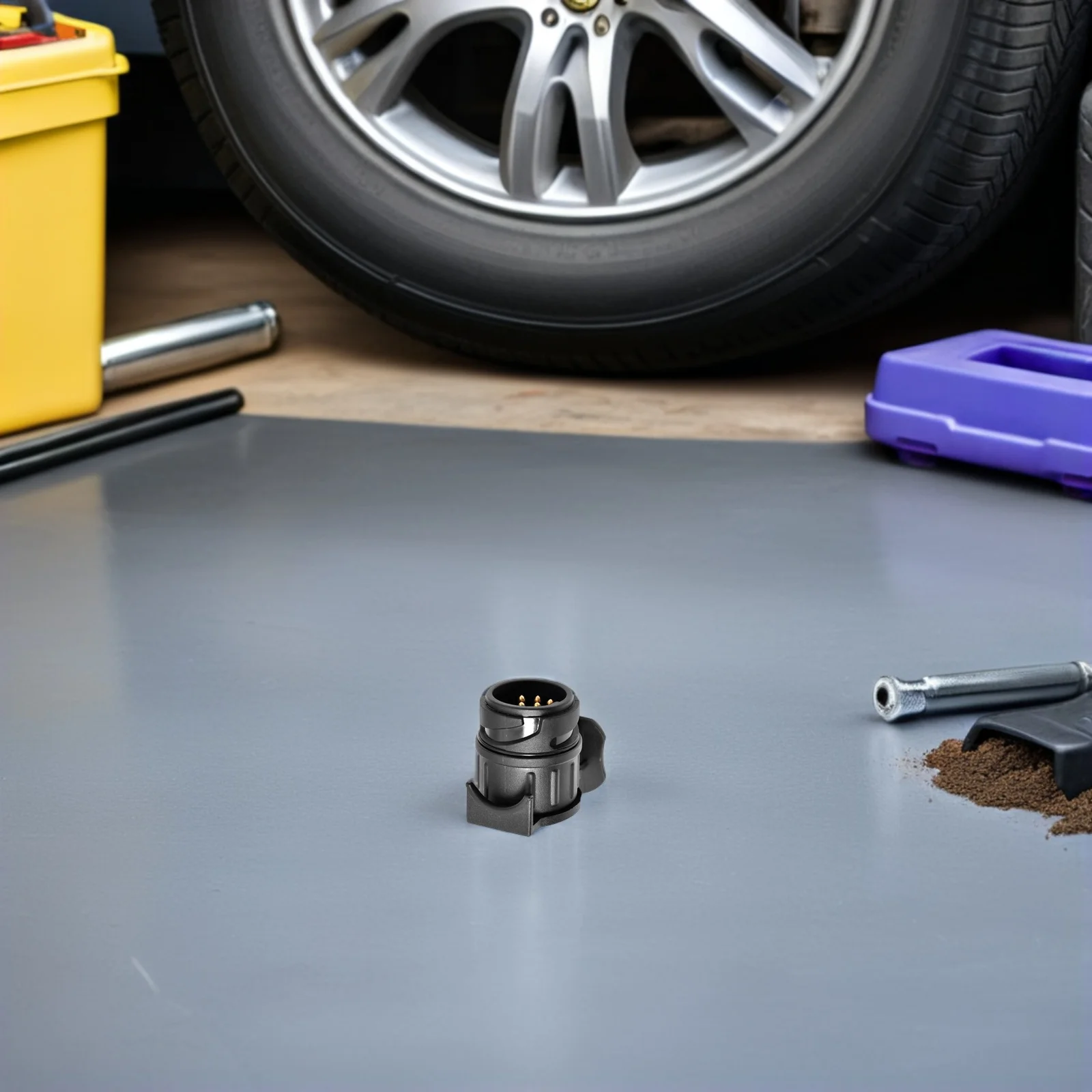 

Weatherproof 13 to 7 Pin Trailer Plug Adapter 12V Connector with Locating Slot for Easy Installation 13 Pin Trailer Plug