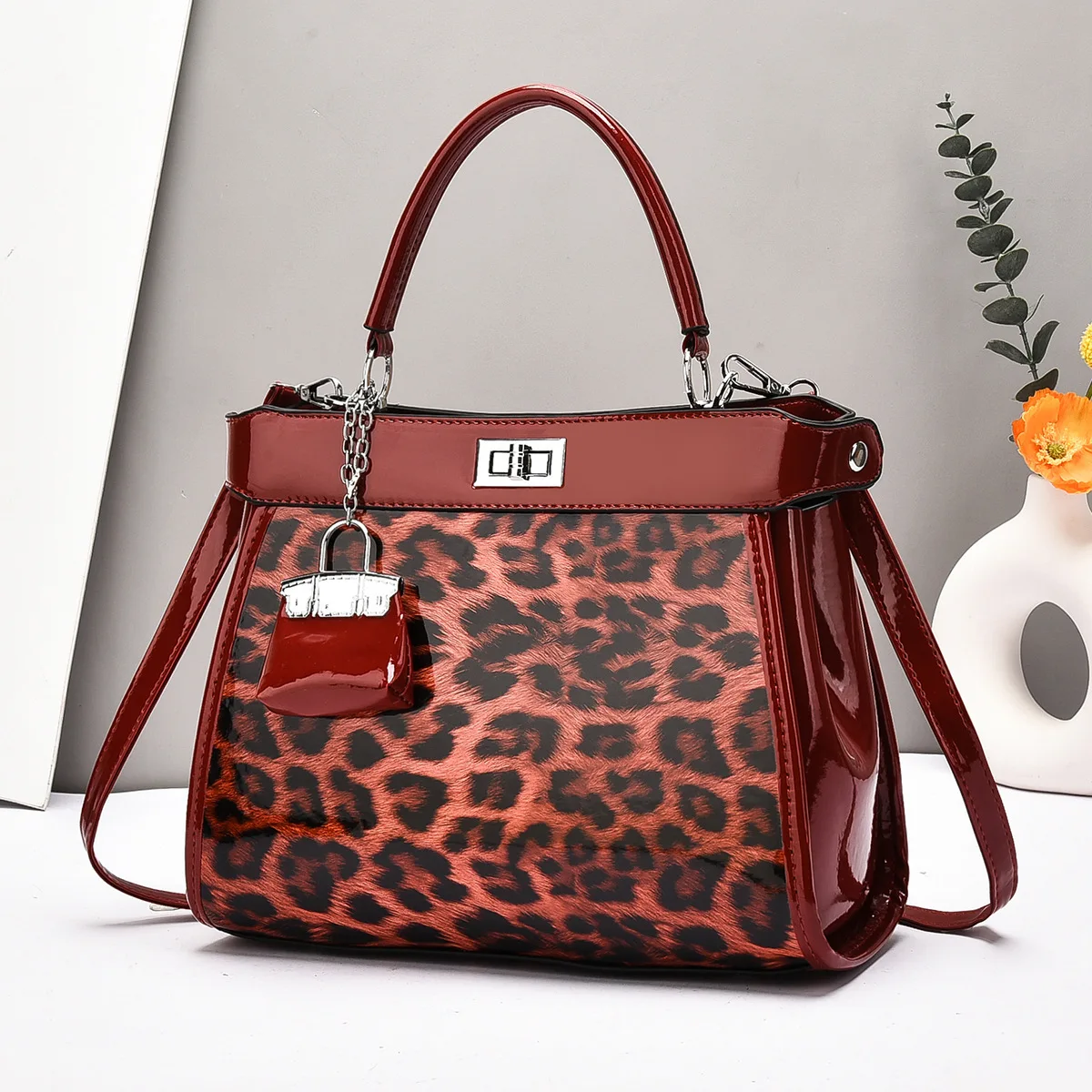 2025 nuevos bolsos de leopardo para mujer, bolsos cruzados de textura avanzada de gran capacidad para mujer, accesorios pequeños para fiesta y negocios