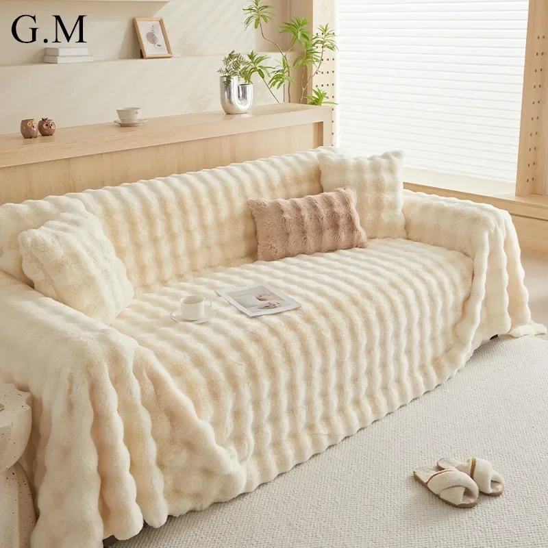 Luxury Imitation Rabbit Plush Sofa Slipcvoer Universal Non-slip Soft Sofa Towel for Living Room Winter Warm Fluffy Sofa Cover