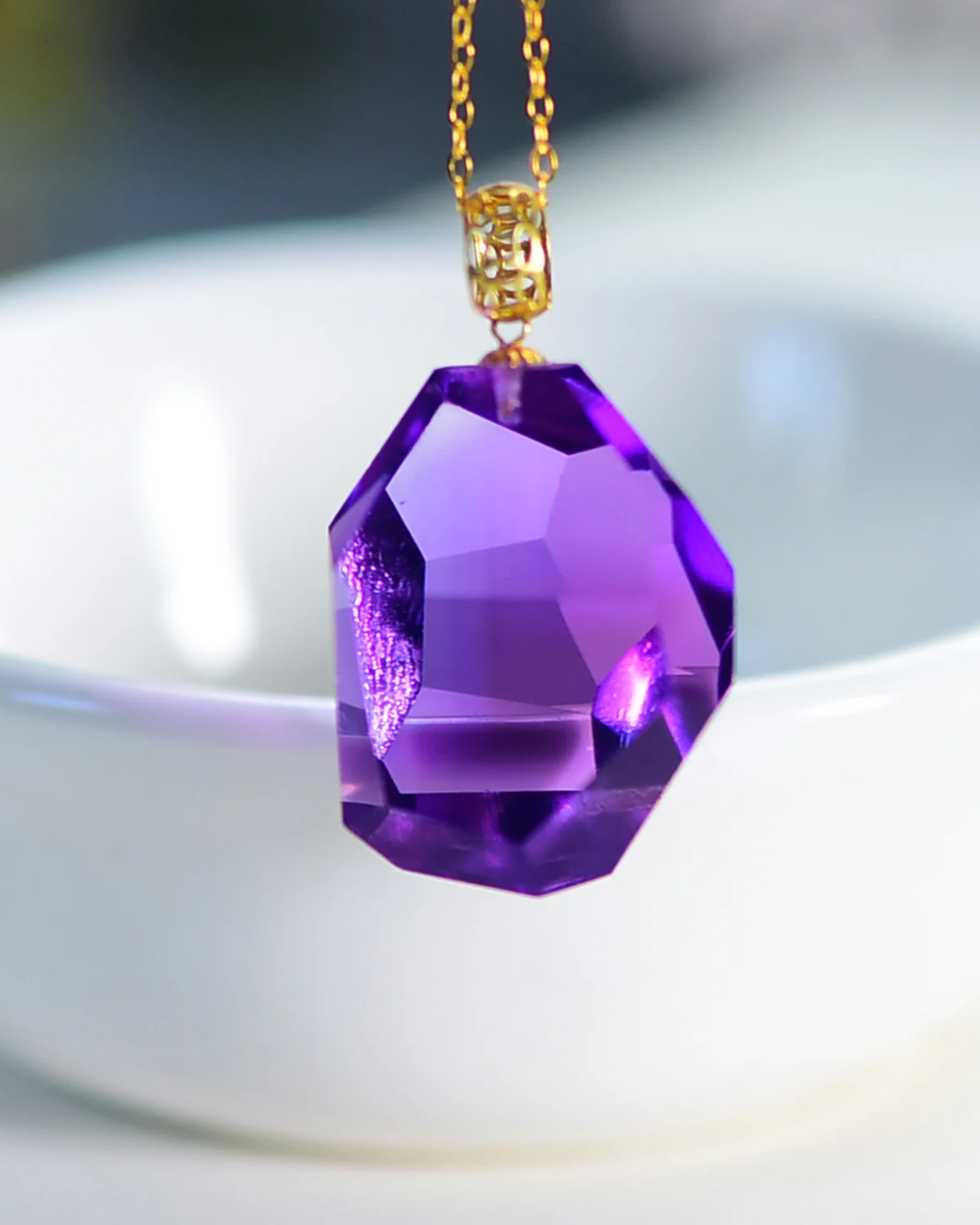 

Натуральный аметистовый кулон-подвеска для женщин, 18-каратное золото, подарок для красоты и Рейки, целебный кристалл, бусины 28 мм, серебряные цепочки, AAAAA