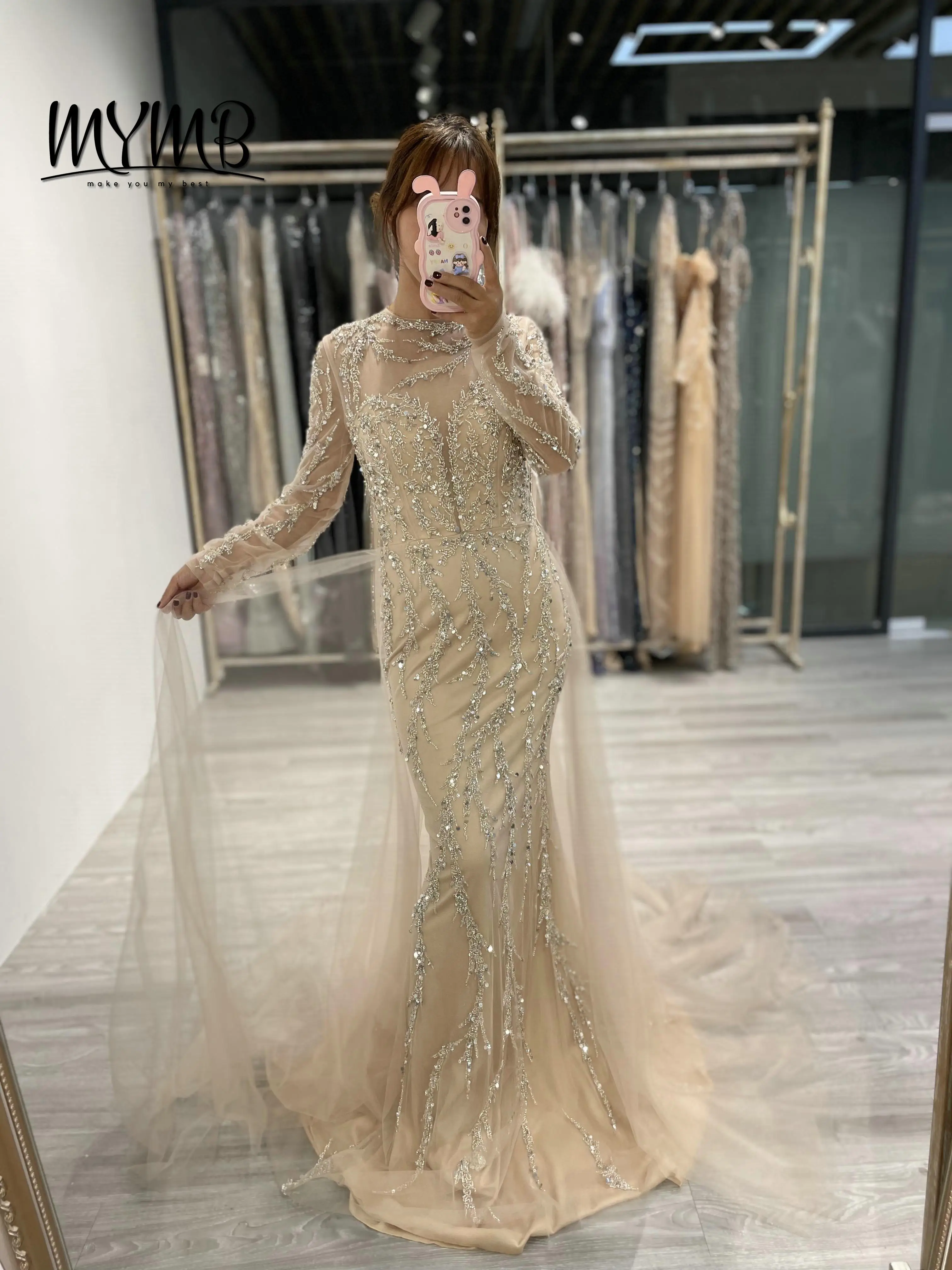 

MYMB Fashion High Neck Long Sleeves Muslim Prom Dresses With Chapel Train Elegant Illusion Beaded Dresses for Banquet DDS067