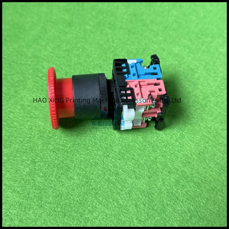 Pezzi di ricambio per macchine da stampa Interruttore a pulsante per accessori per stampa offset Komori Interruttore a pulsante Interruttore di buona qualità