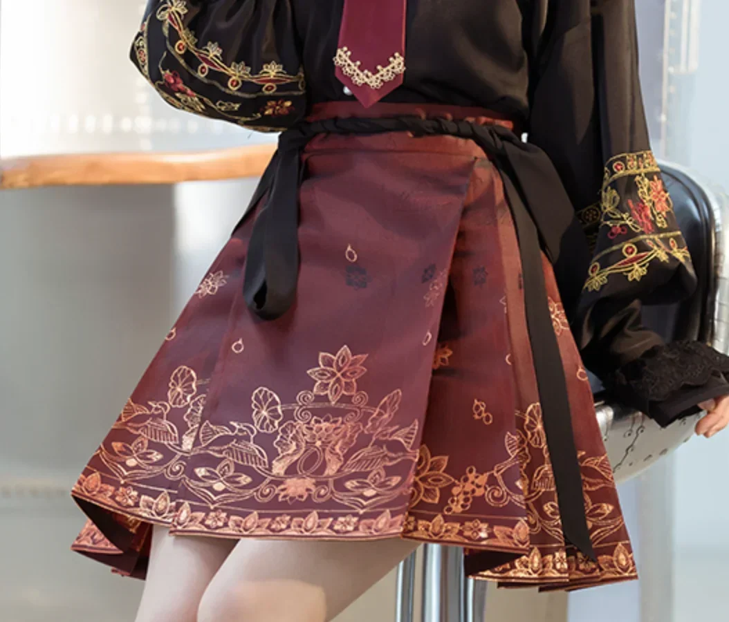 Summer Ming Dynasty Retro Red Goldfish Printed Short Hanfu Horse Face Skirt Chinese Style Skirt Women Improved Cute Lolita Skirt