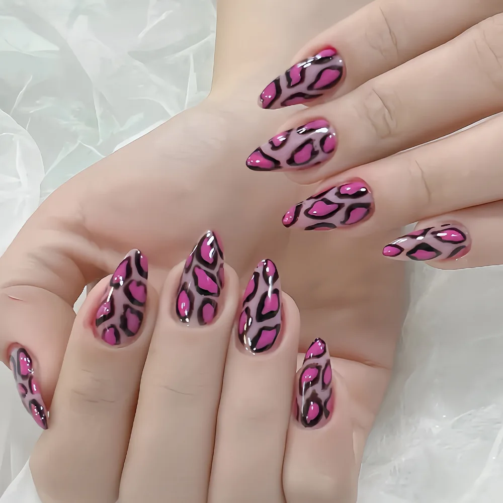 

24 шт., миндальный пресс для ногтей, красные пятнистые леопардовые принты, европейско-американские индивидуальные патчи для маникюра для горячих девушек, дизайн накладных ногтей