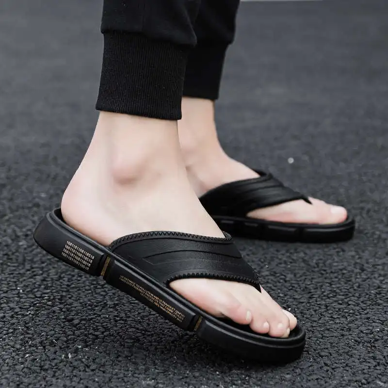 Non Leather Casual Men\'s Summer Flip Flops Luxury Brand High Quality Designer Shoes 2022 Designer Sliders Slippers Men Tennis