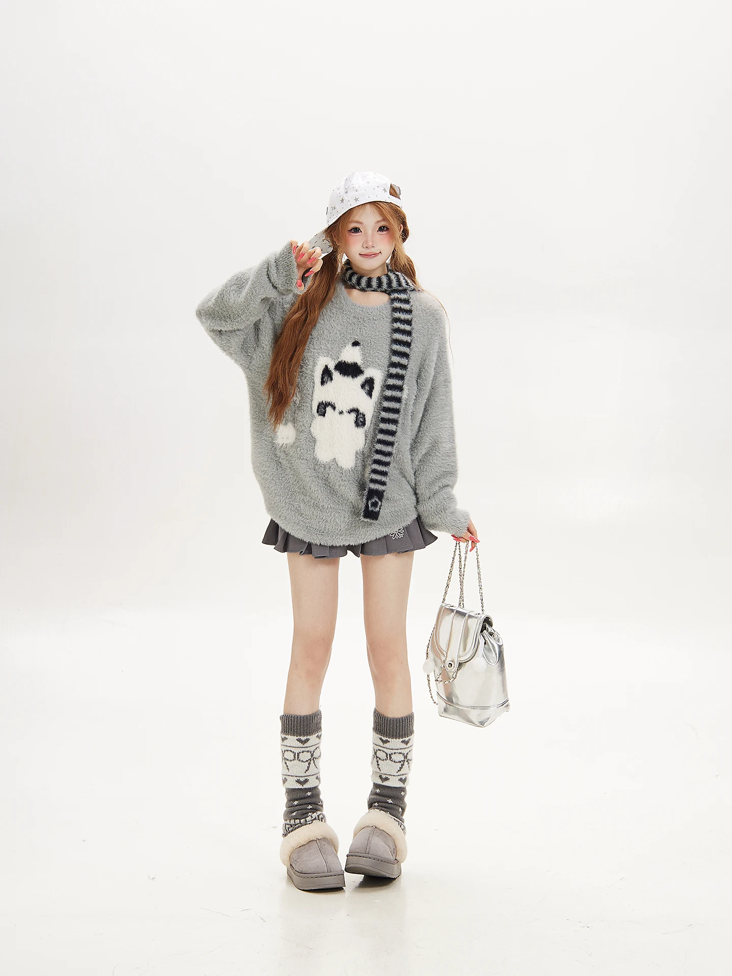 Cute Soft round Neck Knitted Sweater for Women Loose Fit Anti-Aging Autumn Winter Girl's Knitwear Ant Dog Pattern Casual Top