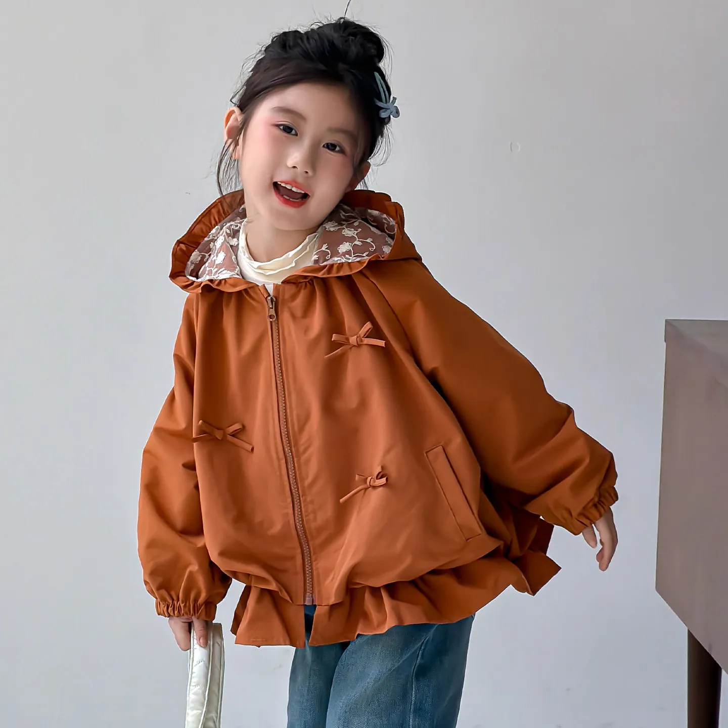 Girls' Outerwear Western Style Beautiful Autumn Top for Young Girls 2026 New Unique and Beautiful Hooded Autumn Outfit