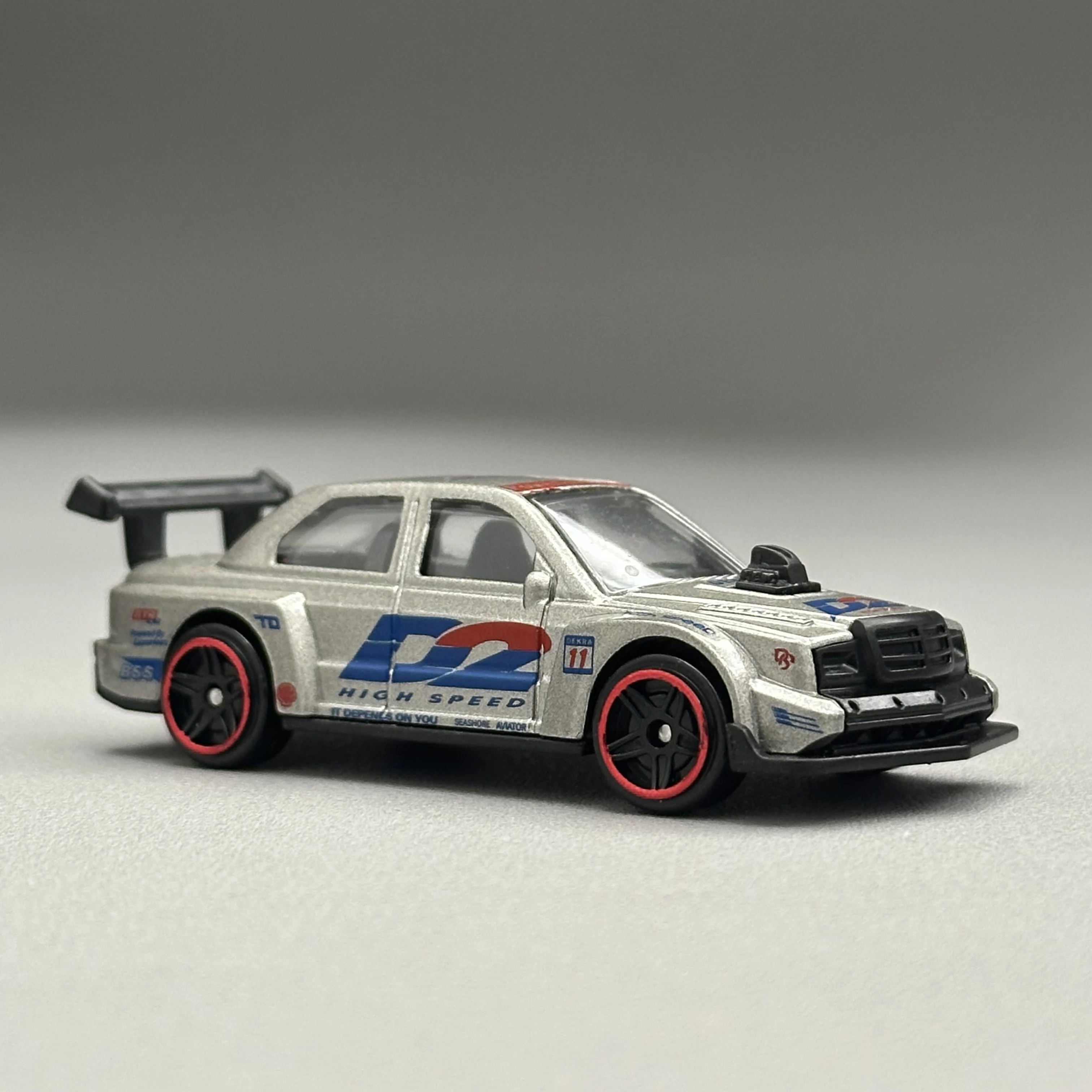 1/64 Diecast Car Model Metal Alloy Vehicle Mini Toy Realistic Collectible Classic Car Gift For Kids And Adult Model Collectors