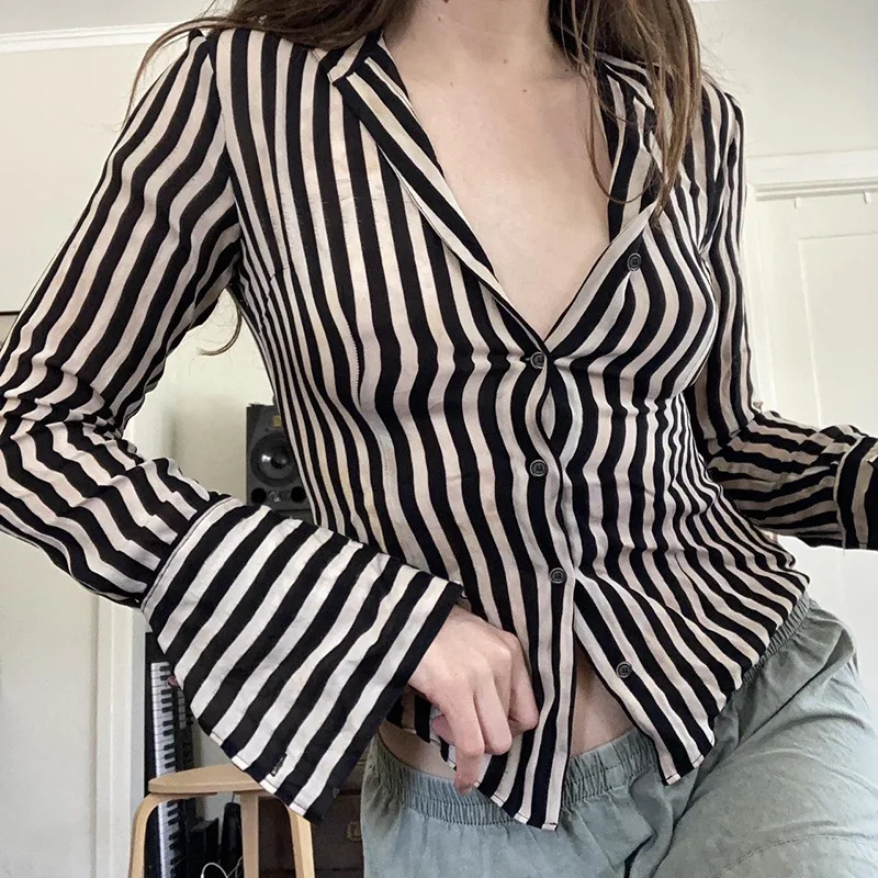 Autumn new slim fit breasted versatile striped contrasting color long sleeved shirt for women