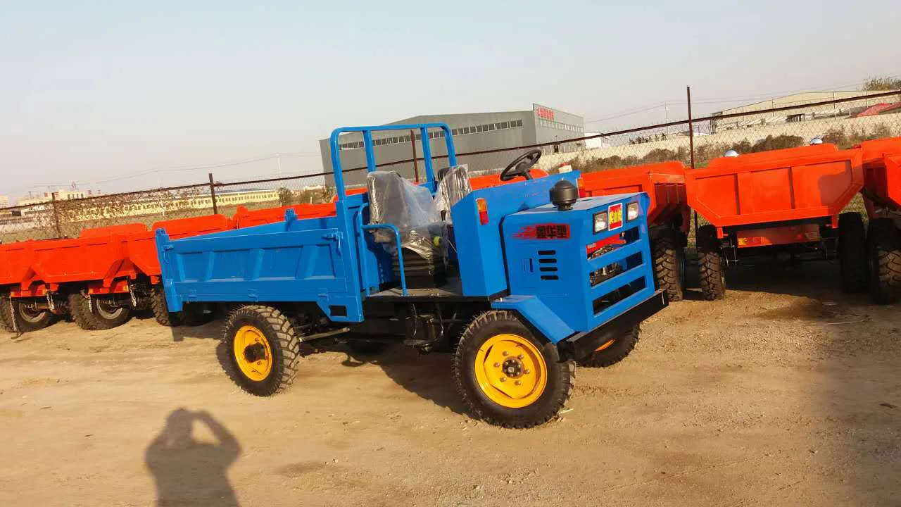 2025diesel Veicolo da trasporto agricolo a quattro ruote motrici Veicolo a quattro ruote per ingegneria di scarico diesel