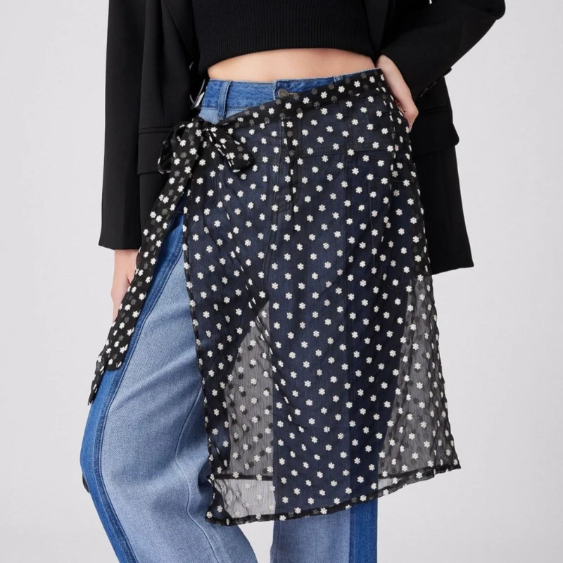 New Little Daisy Floral Black Half Length Skirt For Womens Streetwear Pants Fake Skirts Wraps Thin Base Skirt Accessories