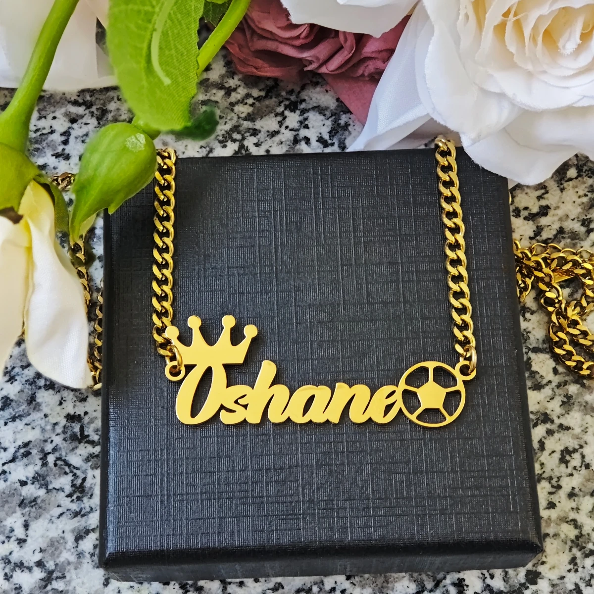 

ustomized Stainless Steel Necklace Ball Necklace Customized Nameplate Necklace Christmas Gift For Family Free Gift Box