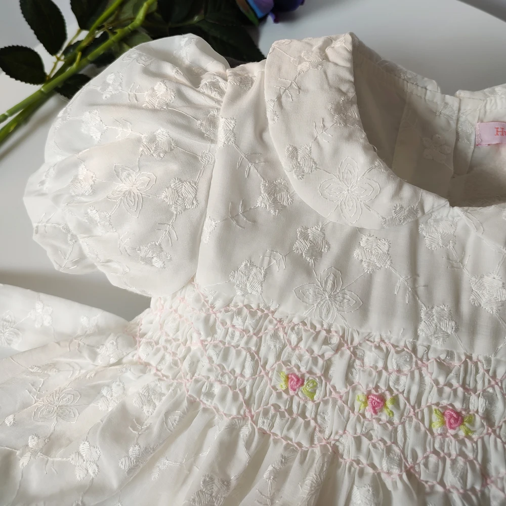 Baby little girls White Smocked Dresses Summer 2024 Girls Princess Elegant Embroidery Dresses  3 4 5 6 7 Years Kids Clothes