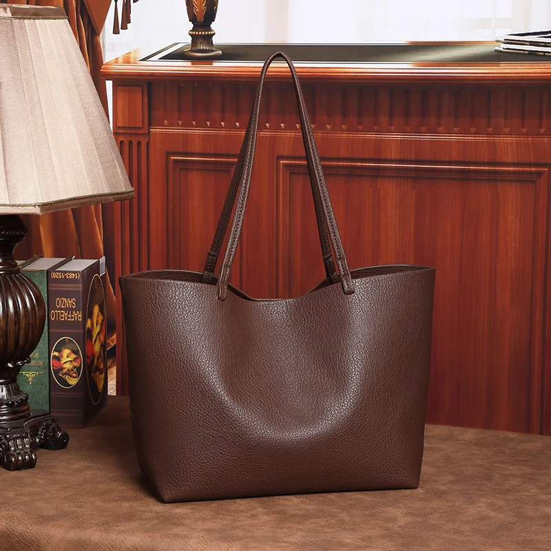 

Ladies Solid Color PU Soft Leather Handbag Large Capacity Shoulder Bag New Combination Bag Commuter Tote Bag
