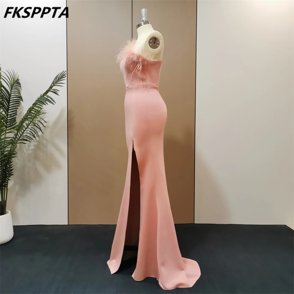 New Pink One Shoulder Long Evening Dress Mermaid Side Split Feathers Satin Lovely Prom Party Gowns For Women Robe De Soiree