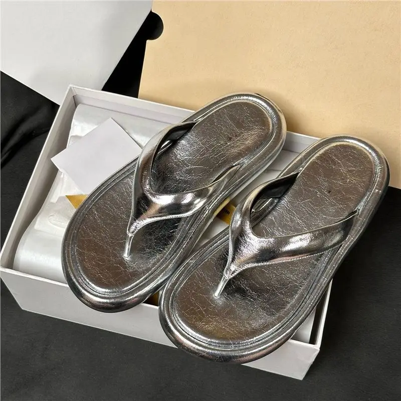 2024 New Summer Style Sheepskin Flip-flops for Outer Wear Round Toe Flat-soled Genuine Leather Thick-soled Flip-flops