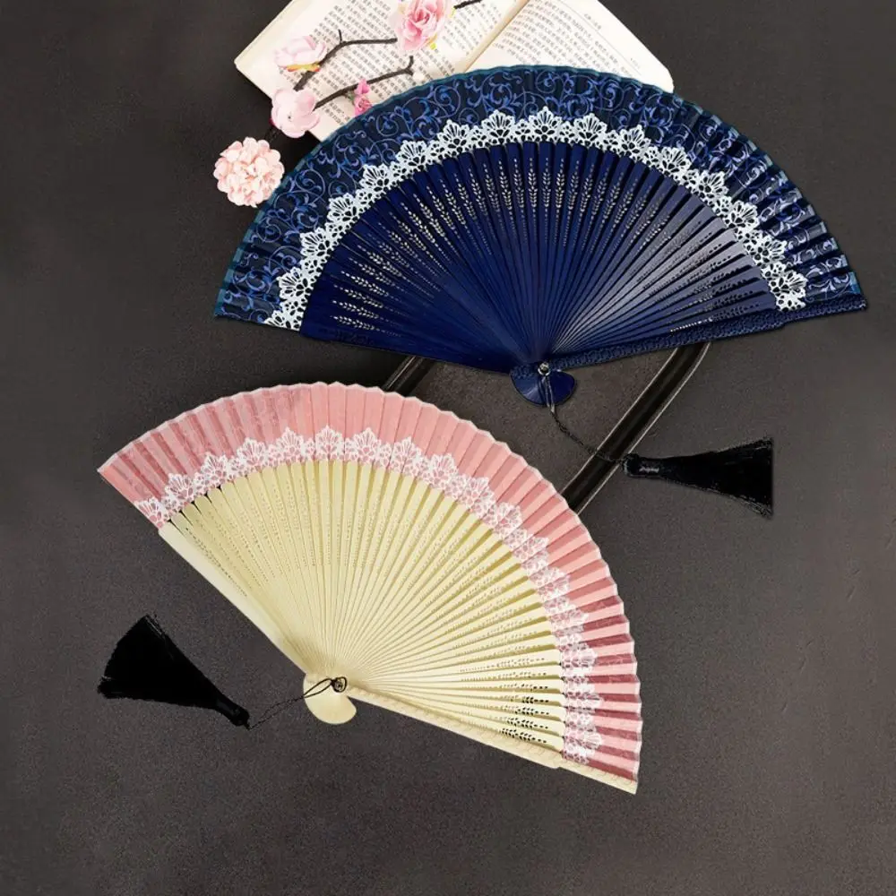 Silk Cloth Chinese Style Folding Fan Bamboo Material With Tassel Color Changing Folding Fan Lace Trim Bamboo Folding Fan