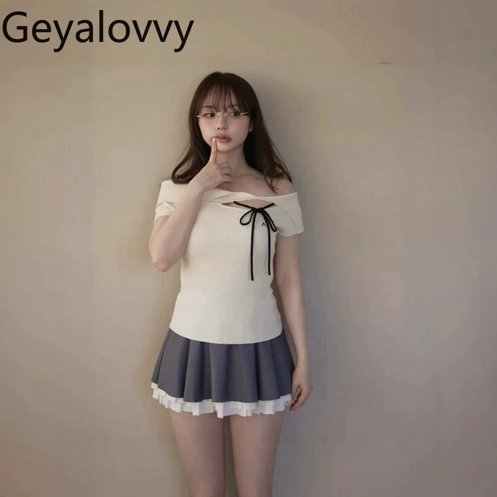 

Solid Color T Shirt Japanese Style Sweet Bow Tie Collar Off-shoulder Top Slim Knitted Shirt Fashion Women;s Casual T-shirts