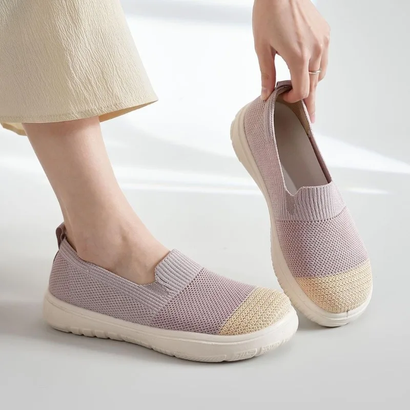 Women Slip‑on Color‑Spliced Knit Loafers Lightweight Non‑Slip Rubber Sole Breathable Flat Casual Mother Shoes view 2