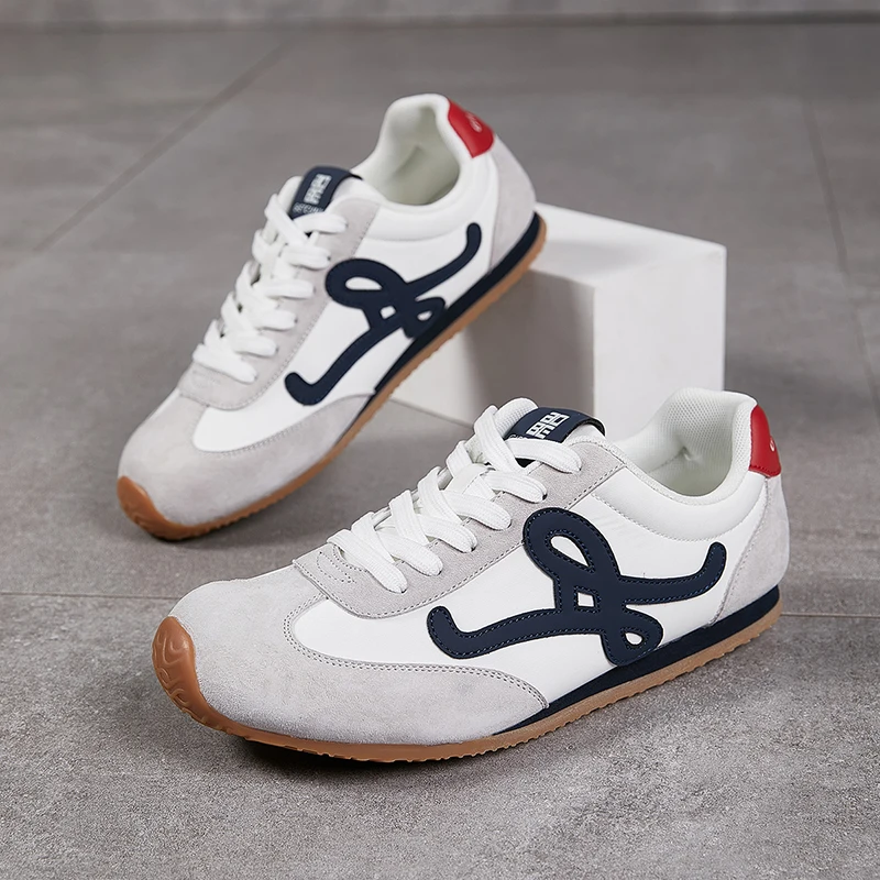 

Мужские кожаные туфли на шнуровке, 2025 г., модные, классические, в стиле ретро, с мягкой подкладкой, легкие, дышащие, легко чистящиеся, универсальные, для улицы C