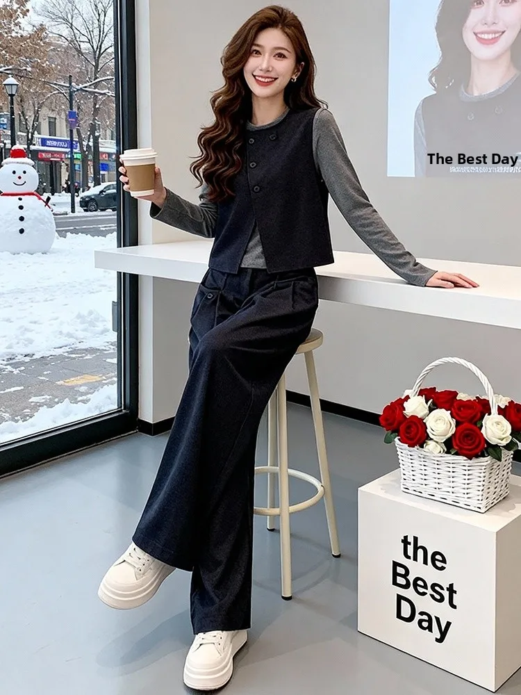 

Элегантный женский весенний комплект в деловом стиле: рубашка, брюки-палаццо и жилет с высокой талией (три предмета)