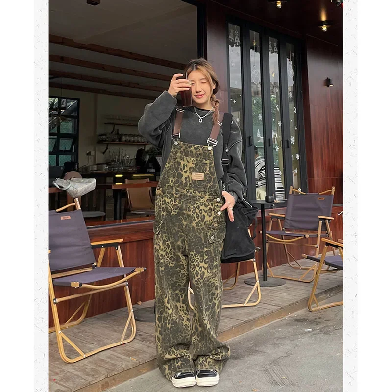 

Women's Leopard Print Straps Jeans Straight Vintage Baggy Casual Fashion Wide Leg Pants Self Cultivation Denim Trouser Ladies