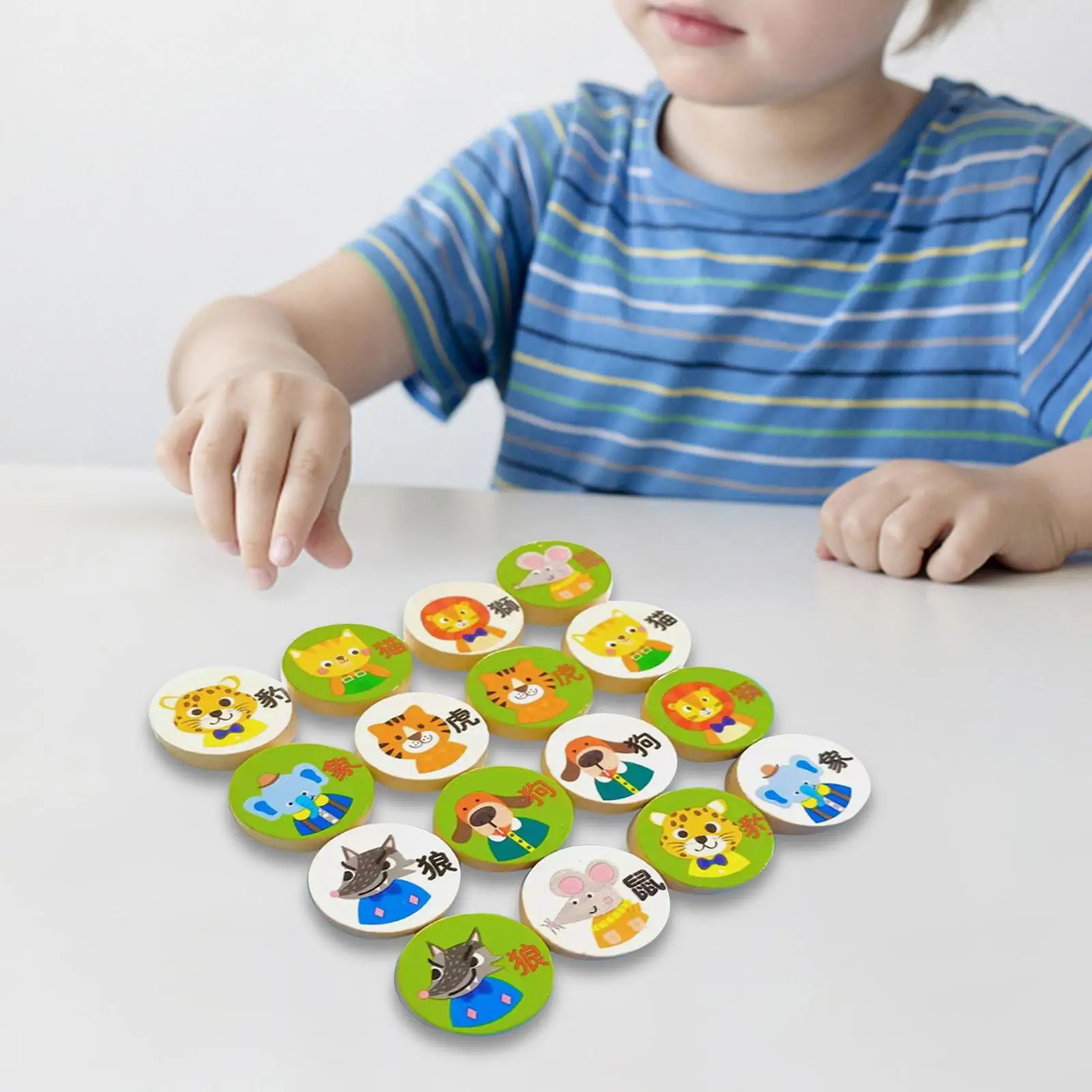 

16 Pieces Animals Chess Pieces,Puzzle Pieces Games,Educational Pieces Toys for Matching Memory Game,Parent Child Interaction