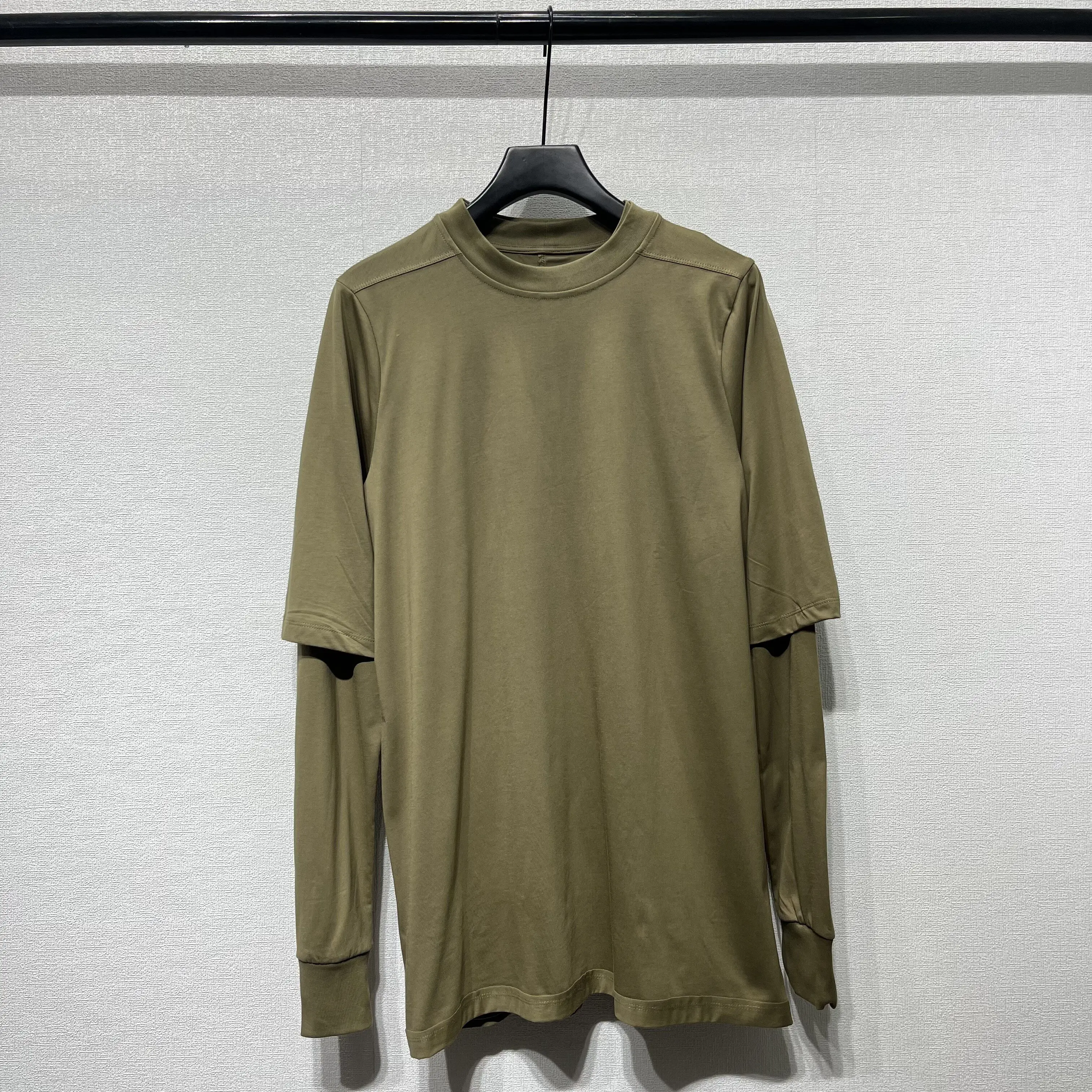 

Men's 2026 Fall Winter Dark RO Style Hip Hop Streetwear Long Sleeve T-Shir Fake Two-Layer Sleeve Round Neck Loose Fit Mid-Length