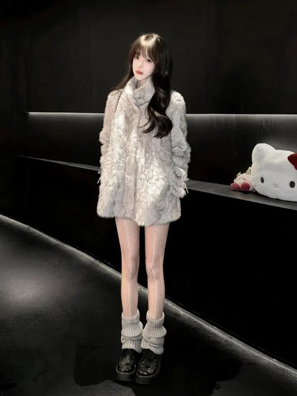 

Нежное пальто в стиле ретро, супер красивое свободное меховое пальто с воротником-стойкой, модная зимняя верхняя одежда, мягкий теплый однотонный цвет для молодых женщин