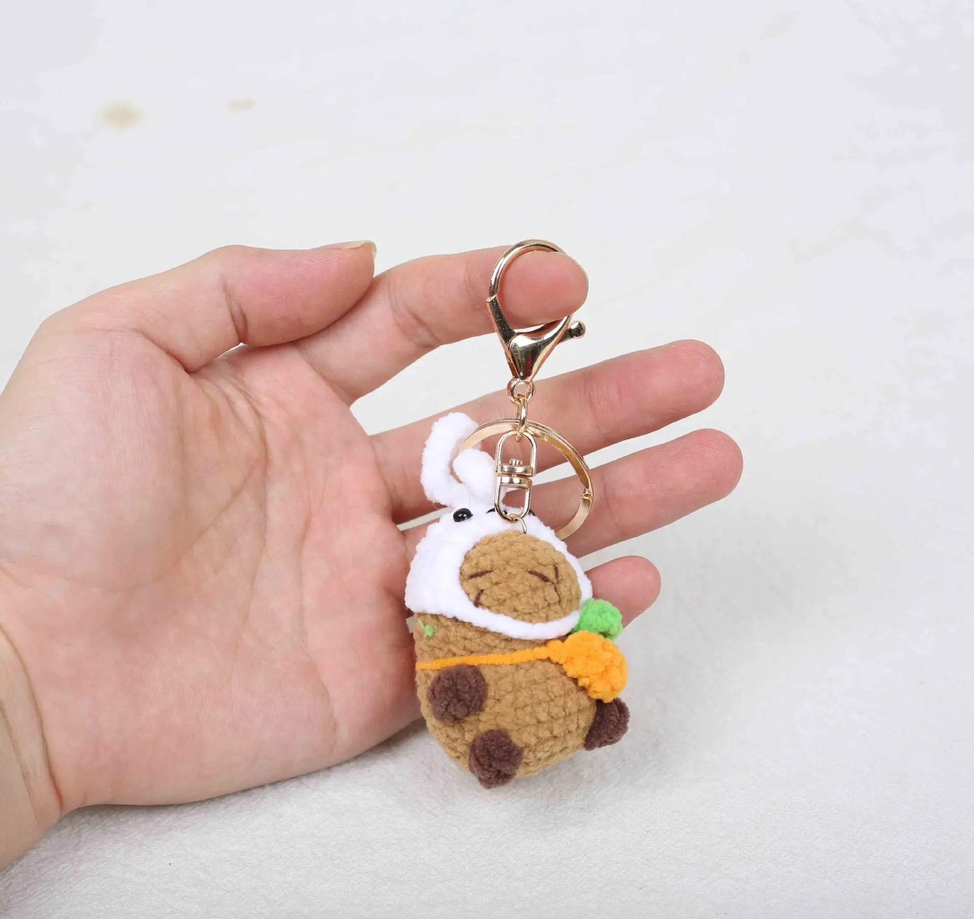 Niedlicher Kapibara-Anhänger Handgefertigter Mini-Kapibara-Schlüsselanhänger Kreativer Gestrickter Cartoon-Tier-Schlüsselring Taschenanhänger – Detail 6