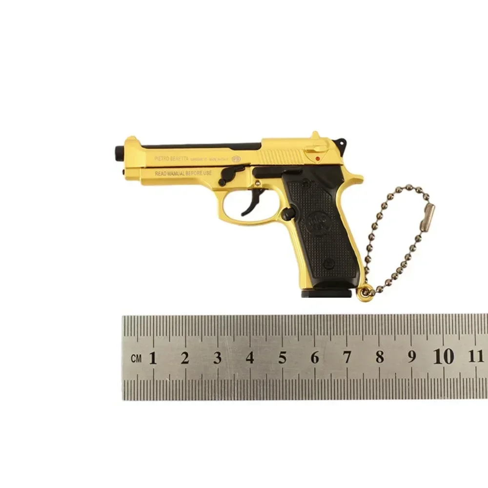 2024 New 1PC 7.5cm 92f Small Gun Pendant Key Chain Alloy Ornament Detachable Metal Model Gun Toy Beretta Home Decor