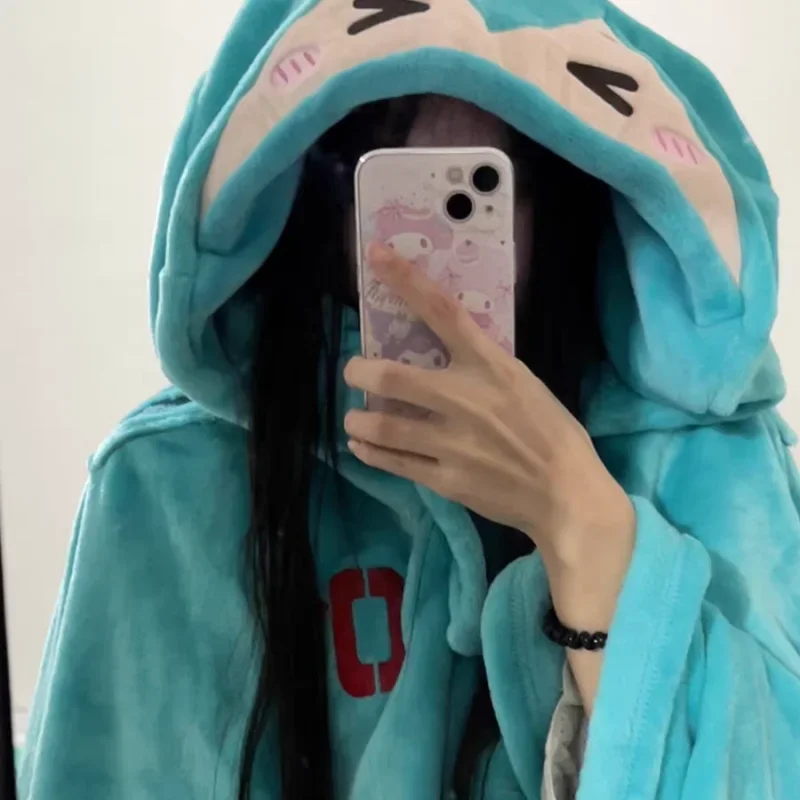 Hatsune Miku Cartoon Coral Velvet Pajamas In Winter New Thickened Plush Pajamas For Women Home Clothes Cloak Winter Kids Gift