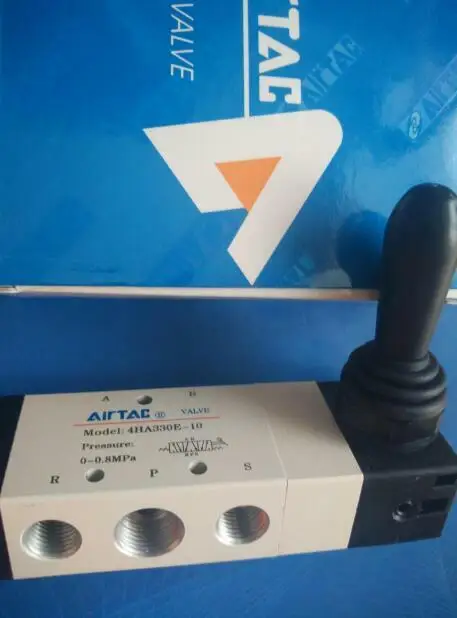 1PCS New AirTAC 4HA330E10 4HA330E-10  Hand Lever Valve