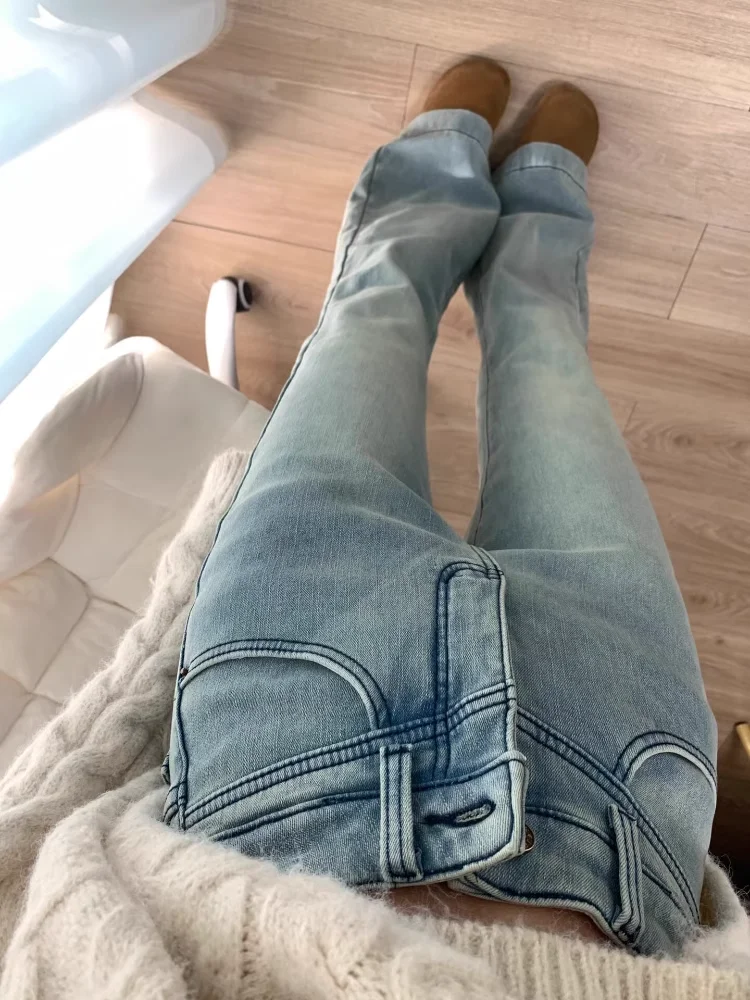 

Blue Faded Washed Micro Flared Jeans Women's Autumn Winter New Fleece High Waist Slimming Design Floor-Length Pants