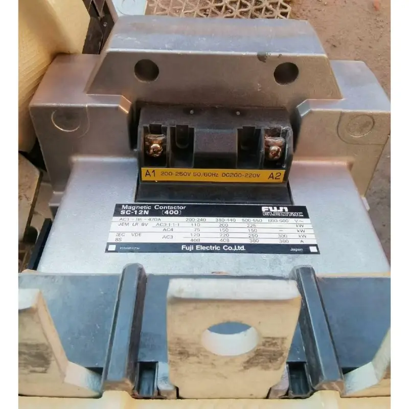 

90% новый для контактора Fuji SC-12N