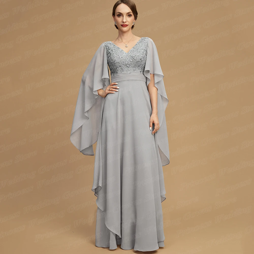 

Elegant Sliver Chiffon Mother Of The Bride Dress V Neck Applique Lace Floor Length Simple Wedding Guest Party Gown 2023 Madrina