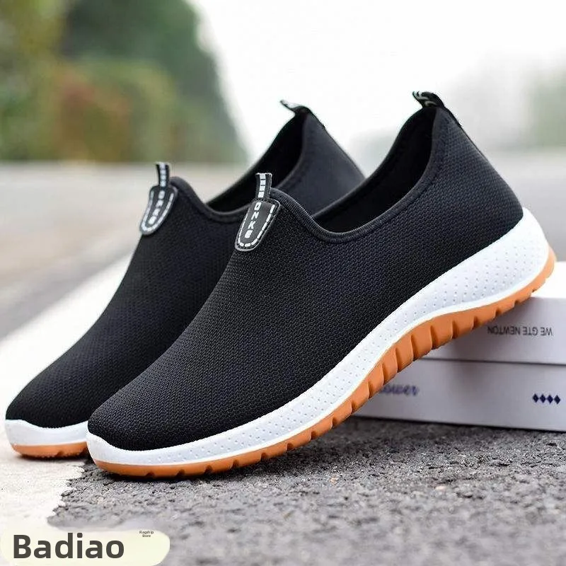 Men's Casual Breathable Running Shoes Old Beijing Cloth Shoes Wear-Resistant Non-Slip Slip-On Sports Shoes Versatile TPR Outsole