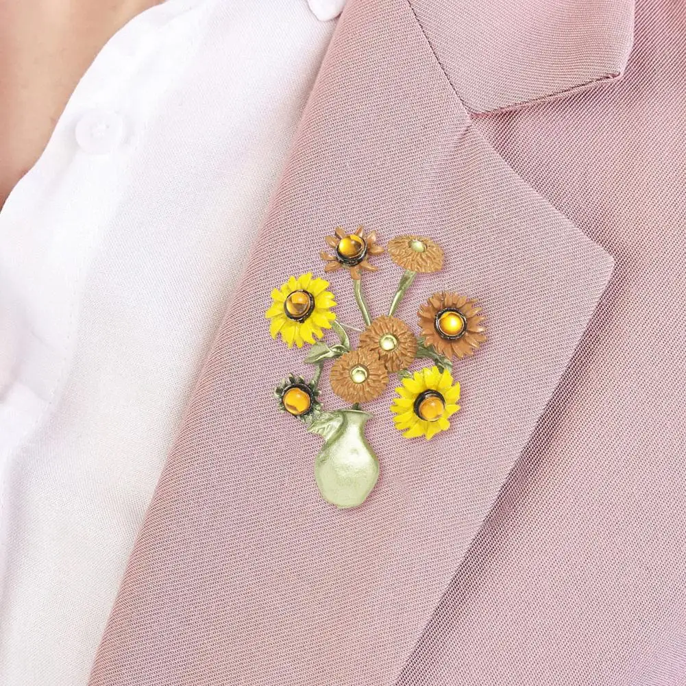 Women Brooch Sunflower Vase Shape Enamel Anti-slip Suit Coat Collar Hat Scarf Decoration Clothes Pin Prom Party Garment Jewelry