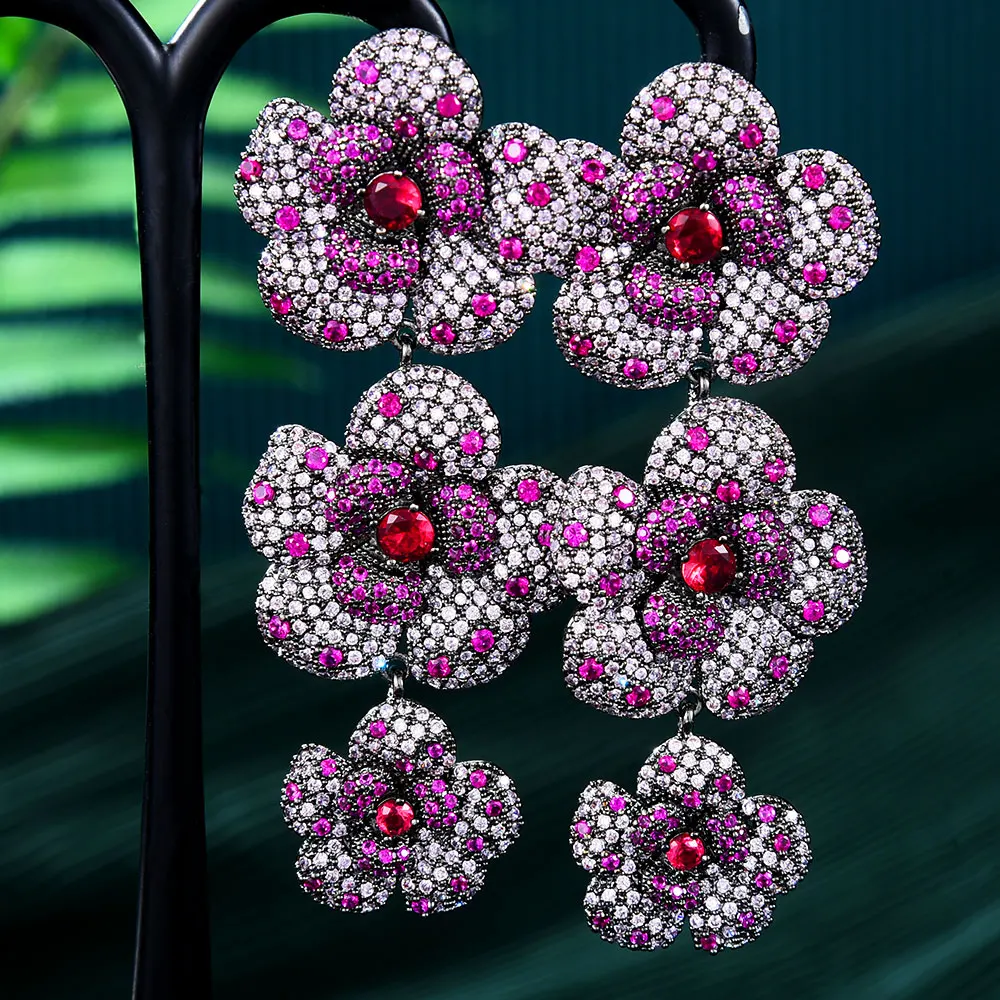 Soramoore Romantic Luxury Gorgeous Drop Earrings For Women Bridal Earrings Cute Shiny Flowers Fashion Girl Gift 2024 New Hot