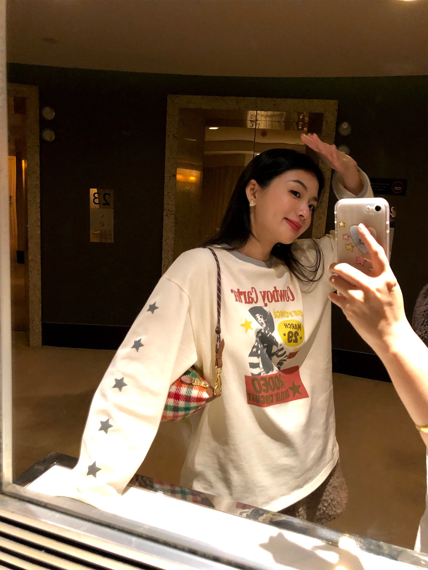 

Women's Long Sve Base irt Loose Fit Casual Sle Cotton T-irt Outerwear ular Trend 2025 Autumn Season Print Design