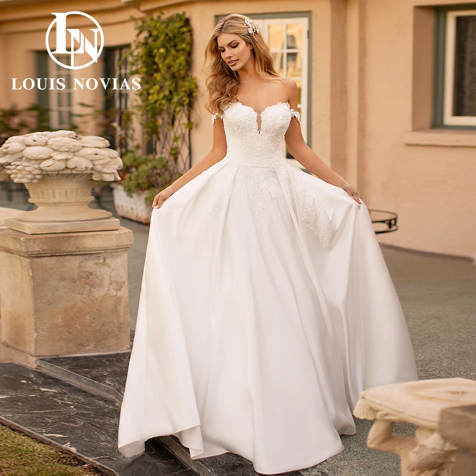 LOUIS NOVIAS A-Line Wedding Dresses For Woman Sexy Sweetheart Off the Shoulder Appliques Button Wedding Gown Vestidos De Novia