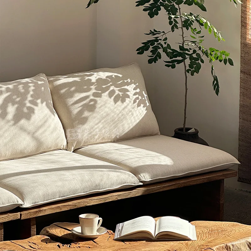 

Medieval Countryside Sofa: Solid Wood Four-Seater with Cotton-Linen Fabric for Cozy Living Spaces