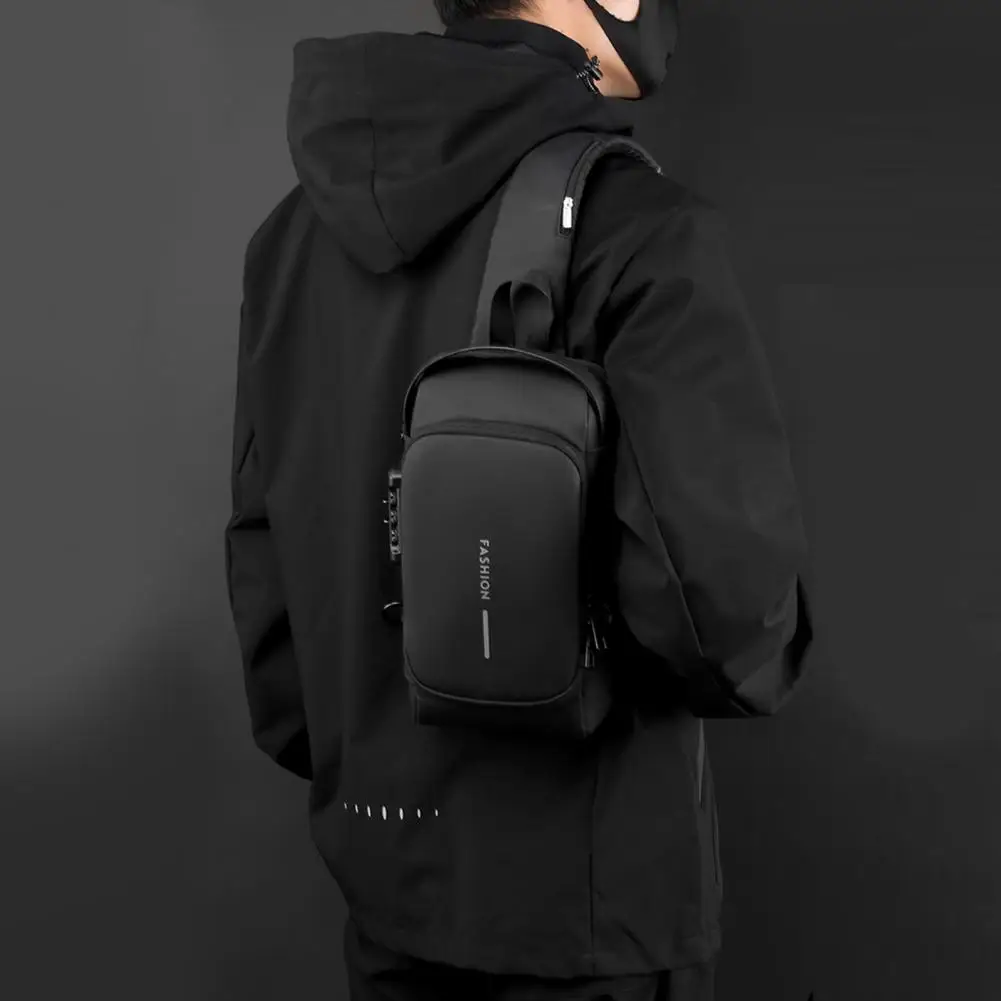 

Сумка через плечо с USB-портом для зарядного устройства Водонепроницаемая противоугонная сумка через плечо с USB-портом для зарядки для мужчин и женщин Спорт для использования